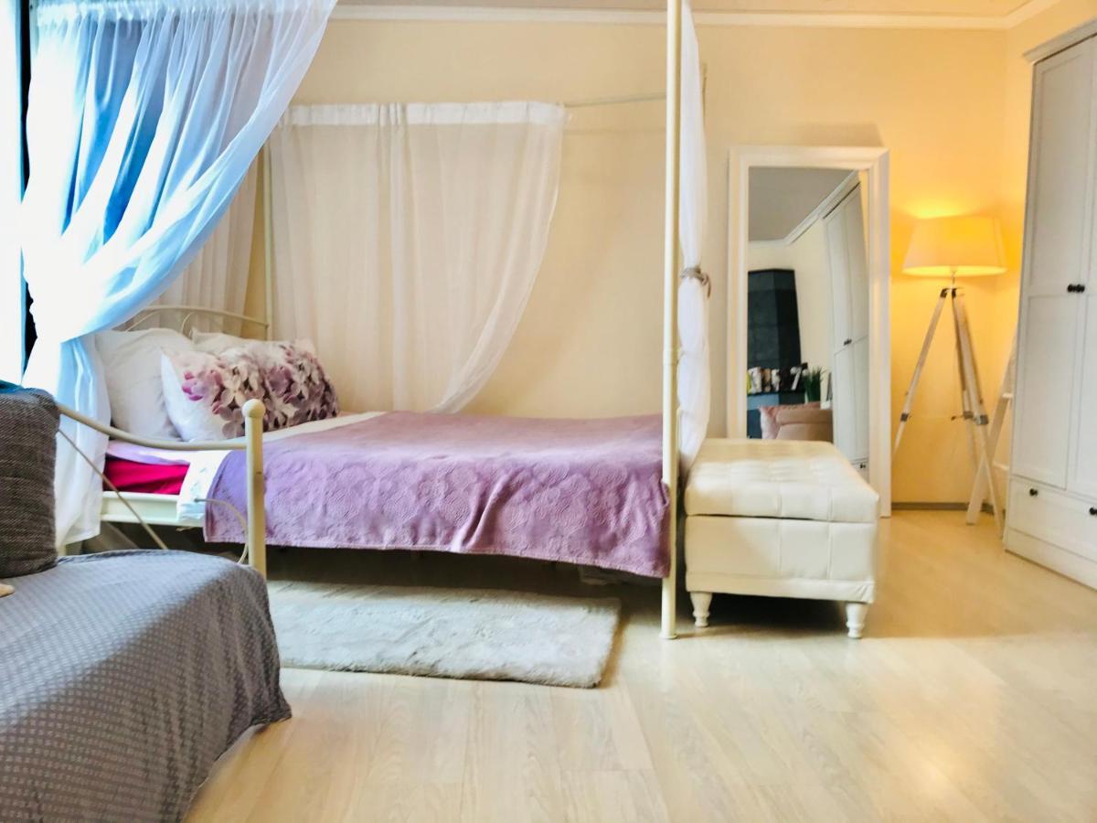 Cozy City Studio Apartment Free Parking Tallinn Eksteriør bilde