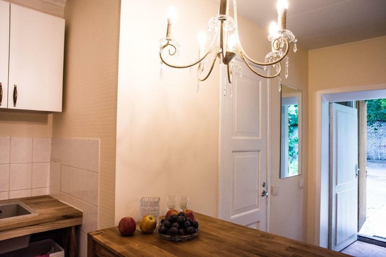 Cozy City Studio Apartment Free Parking Tallinn Eksteriør bilde